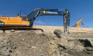 Разработка грунта под коллекторы в Новоалтайске от 2584 руб. – 2Землекопа-Нвл